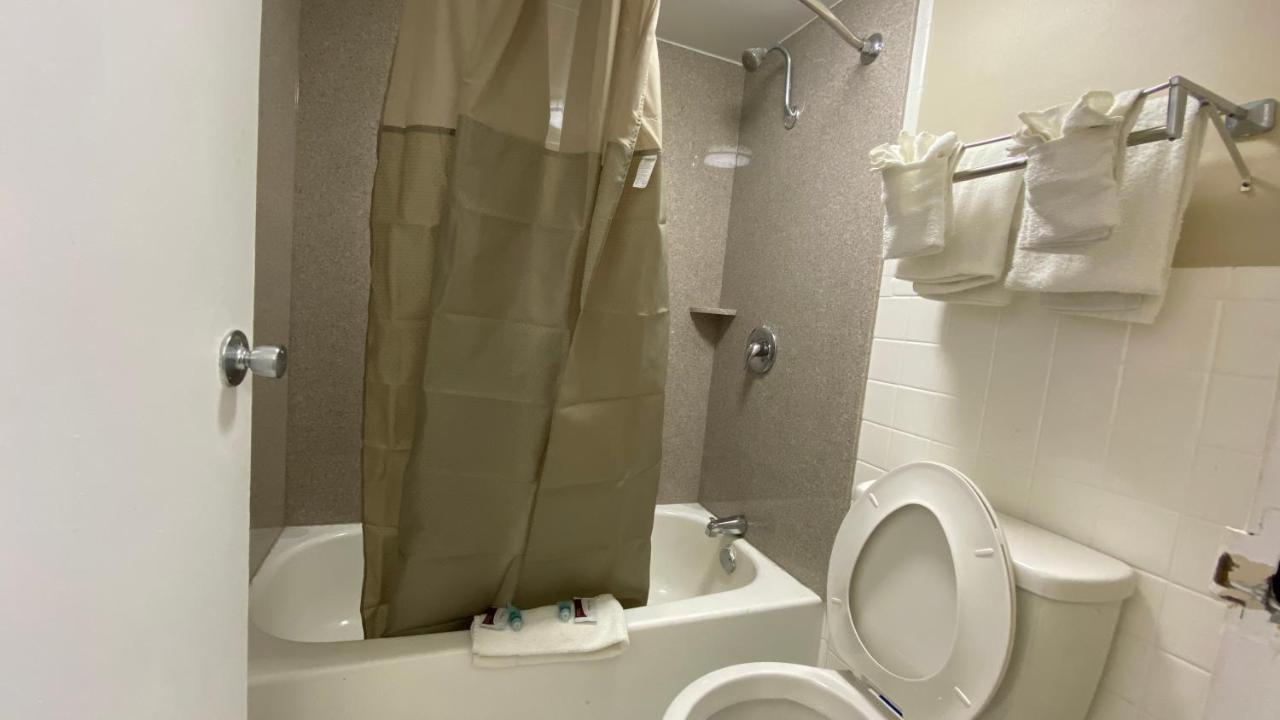 Budgetel Inn Wilmington Extérieur photo